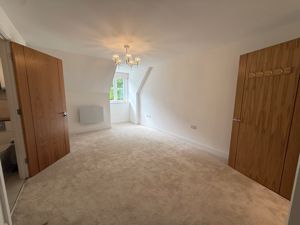 Westhall Road